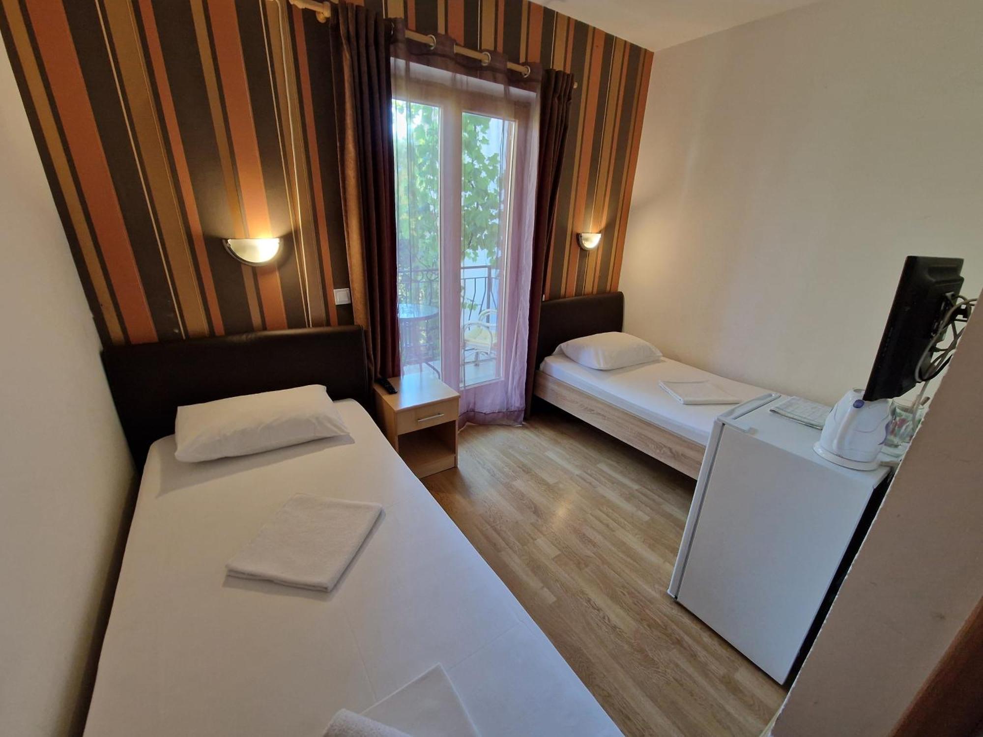 Guest House Damjana Budva Habitación foto